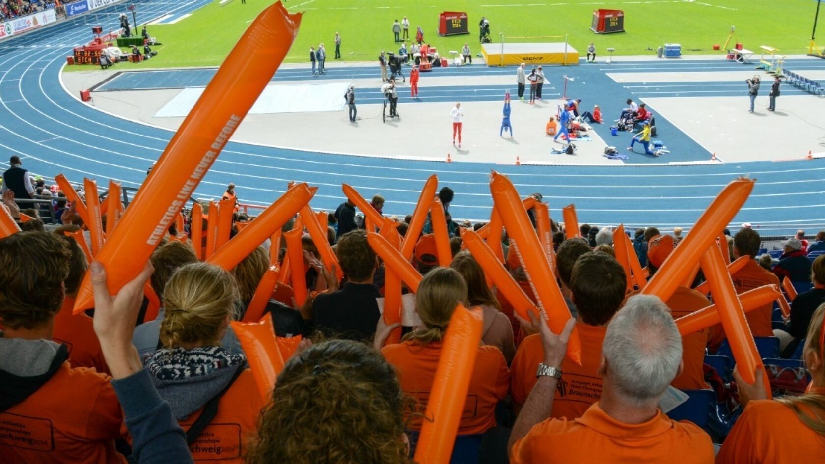 Feestelijke ontvangst Nederlands Paralympisch Team op Schiphol