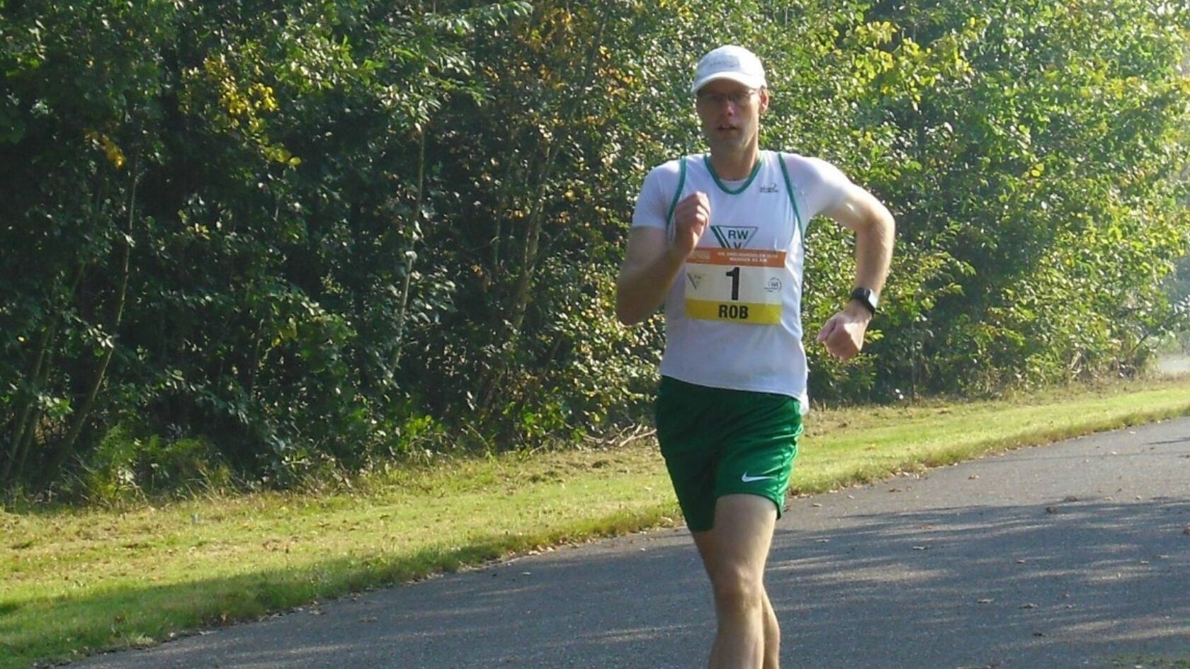 Rob Tersteeg overklast concurrentie op NK 50 km snelwandelen