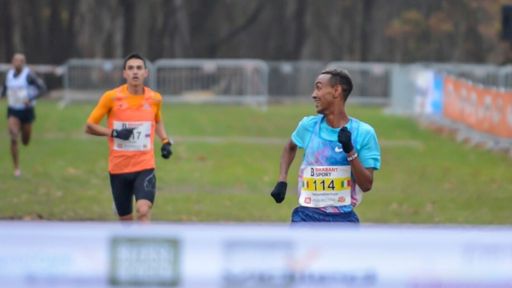 Vastenburg en Butter geven visitekaartje af bij de Warandeloop