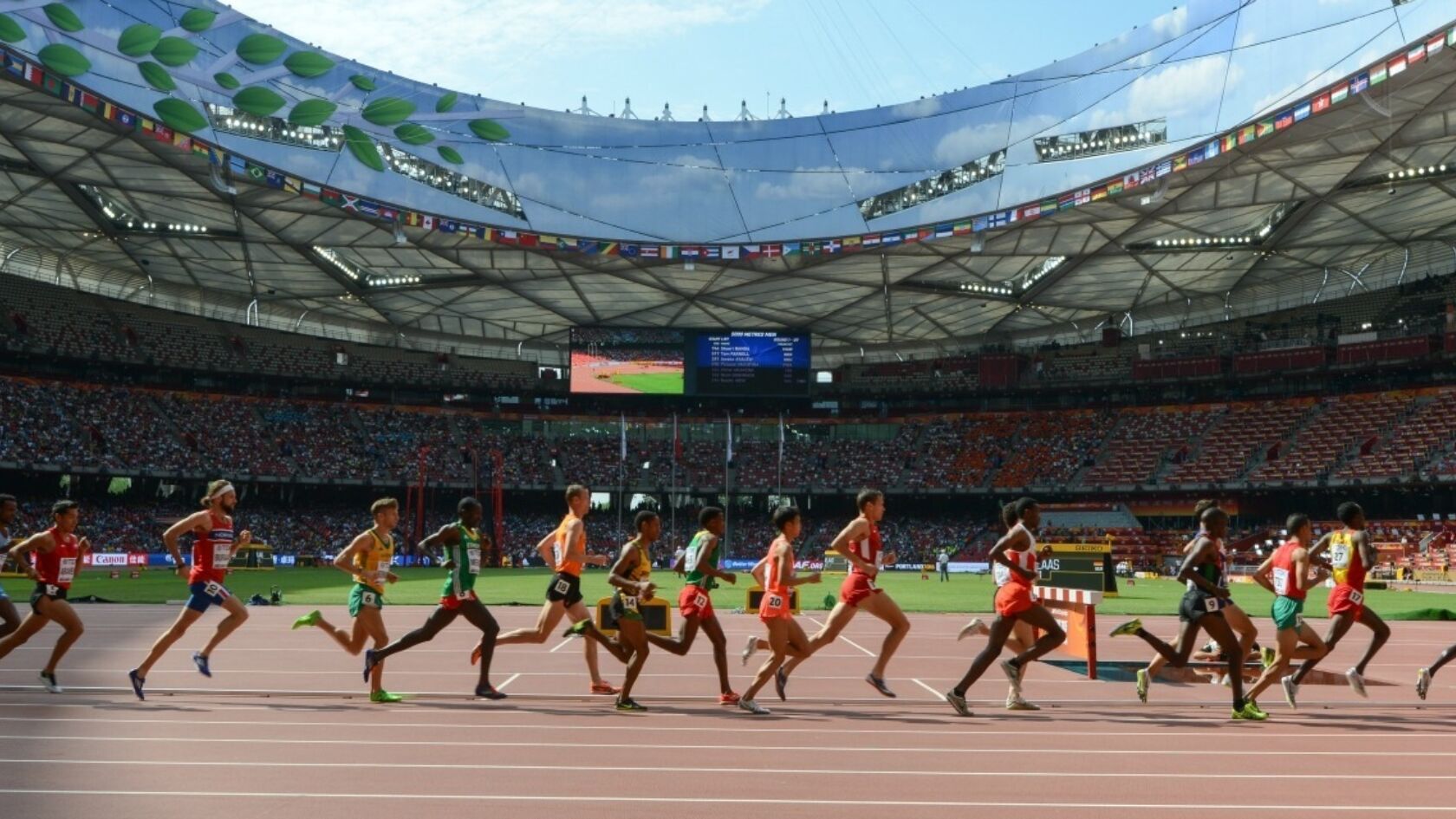 Vertrouwen in Sebastian Coe om schoon schip te maken