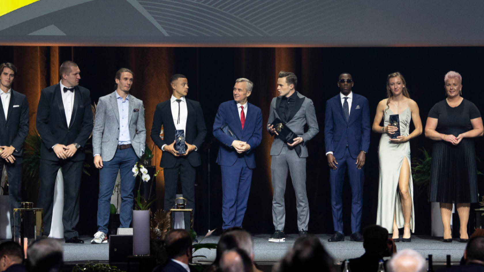 Hassan en Bol gekroond bij Golden Tracks gala in Lausanne