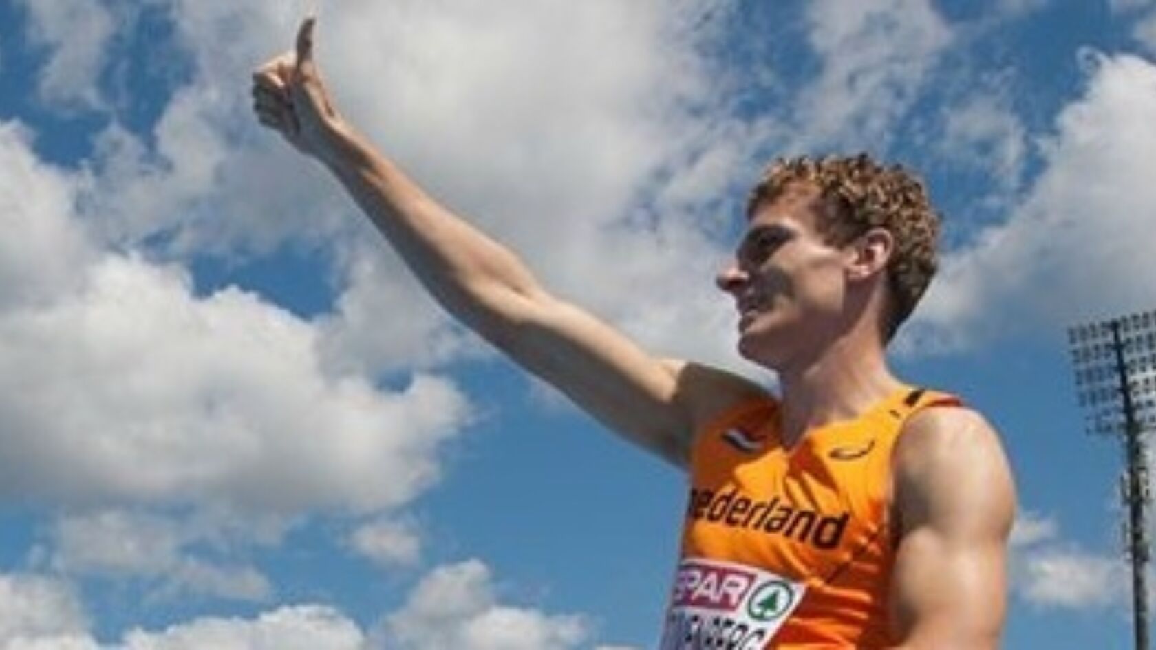 Dag 1 EK-23: Stuivenberg evenaart pr op 400 meter