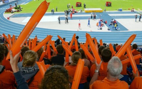 Feestelijke ontvangst Nederlands Paralympisch Team op Schiphol