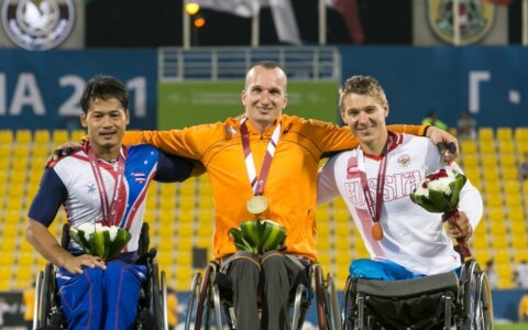 Goud, zilver en brons op eerste dag WK in Doha