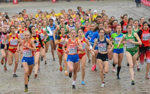 Prachtige zilveren medaille voor Nederlandse meiden