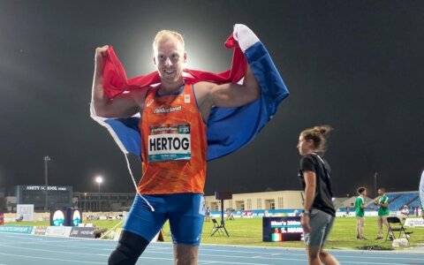 WK Dubai - Dag 3: Hertog Wereldkampioen, Alkemade pakt zilver
