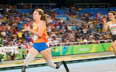 Marlou van Rhijn kiest voor Engelse sprintcoach