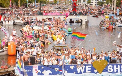 Sportboot: 16 sportbonden varen mee met Canal Parade
