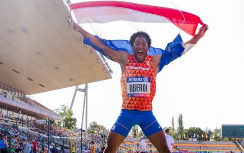 Arie Boomsma in gesprek met Ranki Oberoi