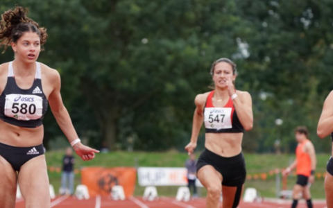 Sedney en Oosterwolde pakken sprinttitels