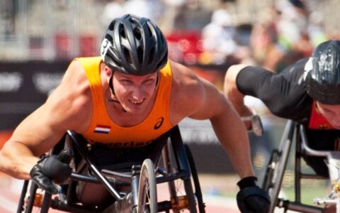 Met 18 Paralympische atleten naar WK in Doha
