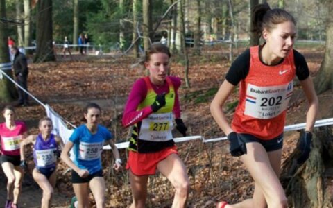 Spektakel bij eerste Lotto Crosscircuit wedstrijd in Tilburg