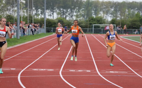 Onweer dwarsboomt eerste divisie: alle andere poules wél afgewerkt