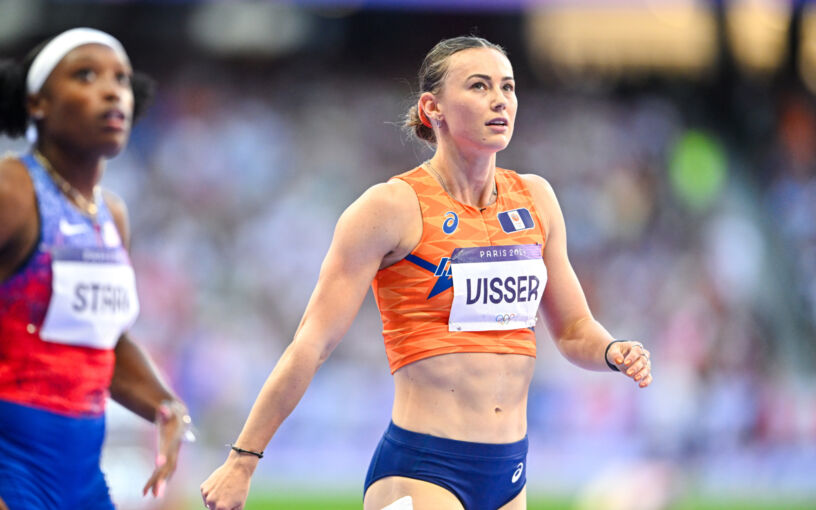 DC1 ABCA6 5 C54 4 E9 E 82 FA 26 A6 B79 E3569